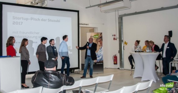 Als Startup mit der innovativsten Geschäftsidee ergatterte „combyne" ein Mentoring von Svanja Kleemann (one week experience) sowie ein PR-Konzept von Stuzubi über die Dauer eines Jahres.